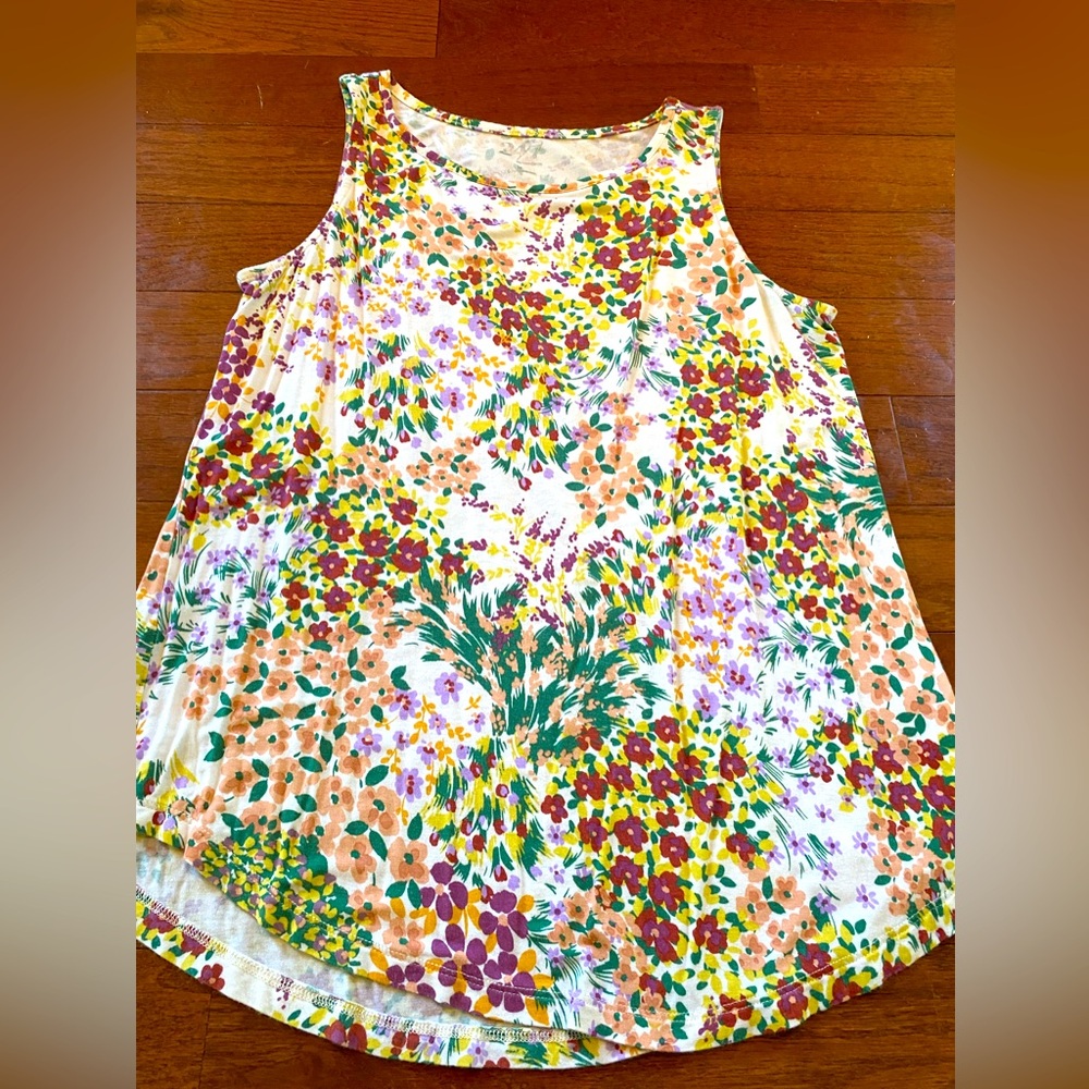Women’s Floral Sleeveless Maurice’s Shirt Size Medium